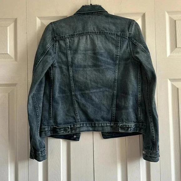 Gap 1969 Distressed Denim Jean Jacket size XS - Picture 5 of 6